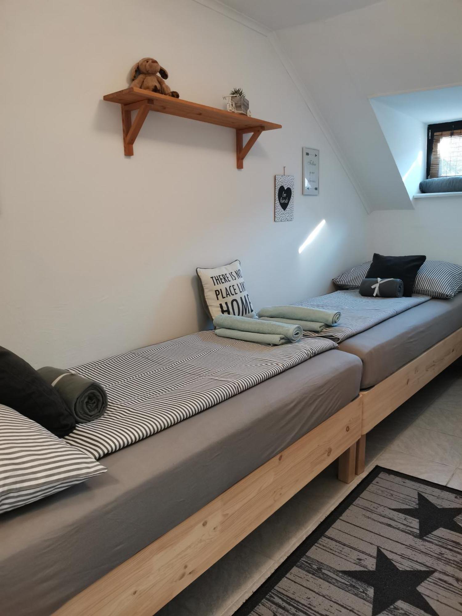 Apartman Rose エゲル エクステリア 写真